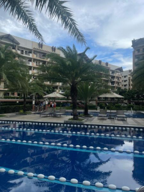 Family Suite w/ Centralized AC nr Ayala Mall Feliz